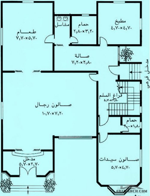 فيلا 4 غرف نوم 7 حمامات مساحه الدور الارضى 285 متر مربع